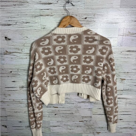 American Eagle Outfitters Cream and Tan Animal Print Cardigan size xs - Picture 6 of 6